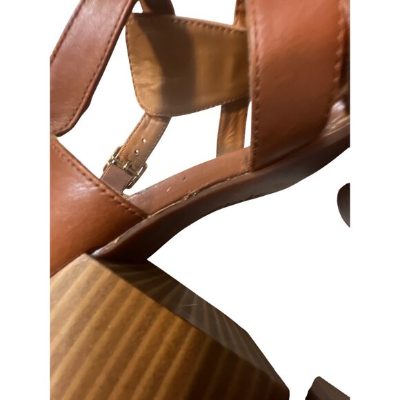 Clarks Womens Brown Leather Strappy Heeled Sandals Size 9 With Buckle Closure - Picture 10 of 10